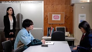 [ROE-251] Busty Mature Japanese MILF Blackmailed Eng Subtitle – A Chaste Wife Is A Meat Slave Substitute For Her Shoplifting Daughter
